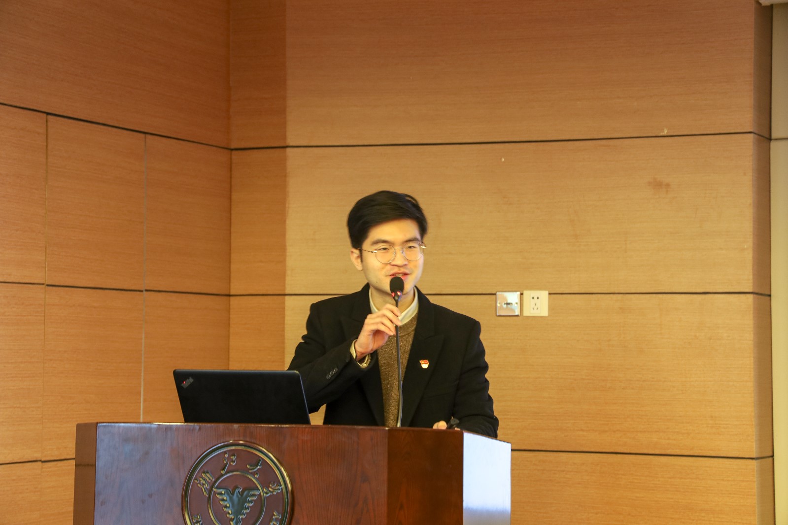 1577150416772291.jpg 1577150416772291.jpg